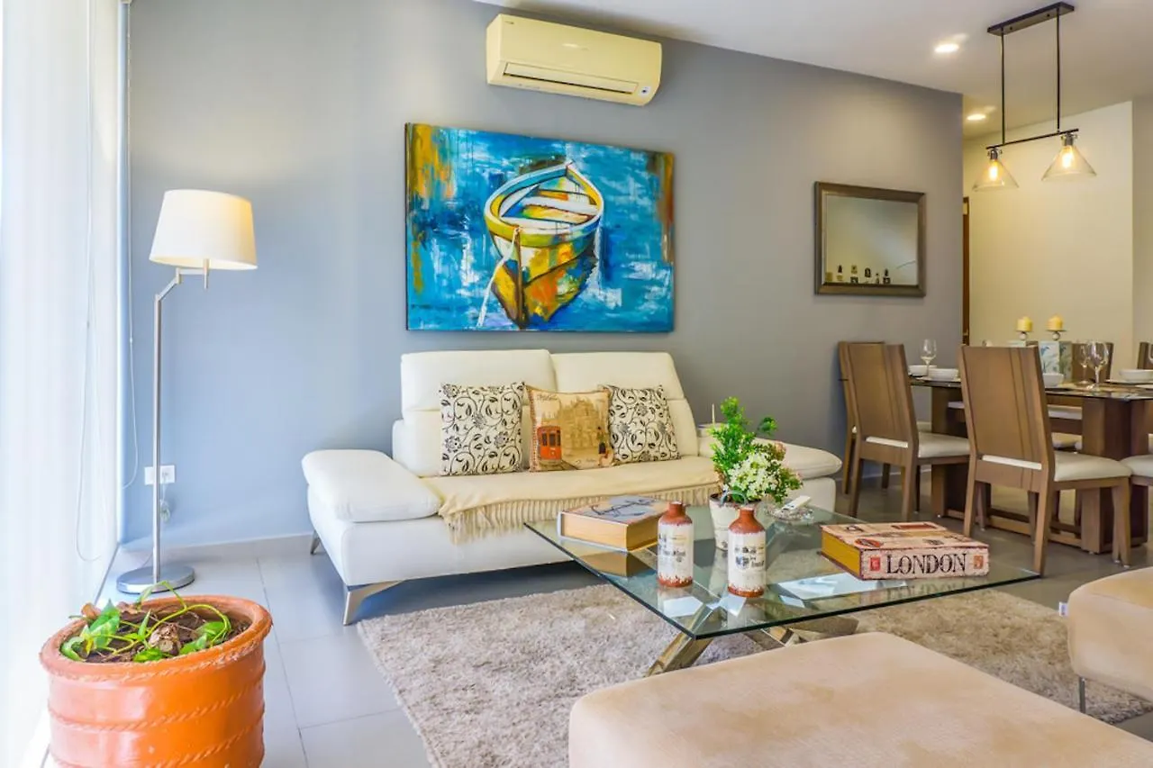 Lunada Condo By Bvr