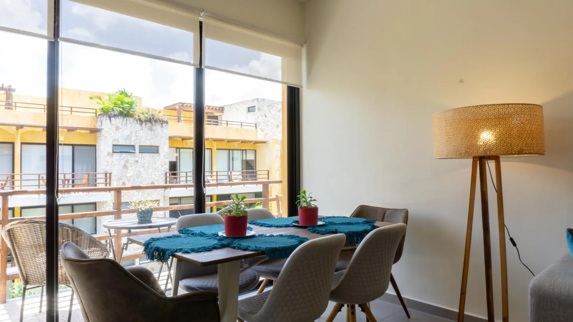 Lunada Condo By Bvr Apartment